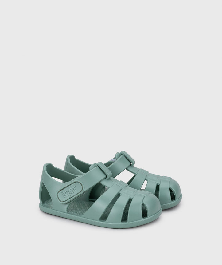 Sandales plage barefoot IGOR Nemo Solid Matcha, chaussures d'été pour enfant, sable, piscine, eau - Etoiles en portage